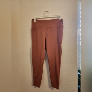 Danskin mauve colored leggings with pockets.NWOT Size XL